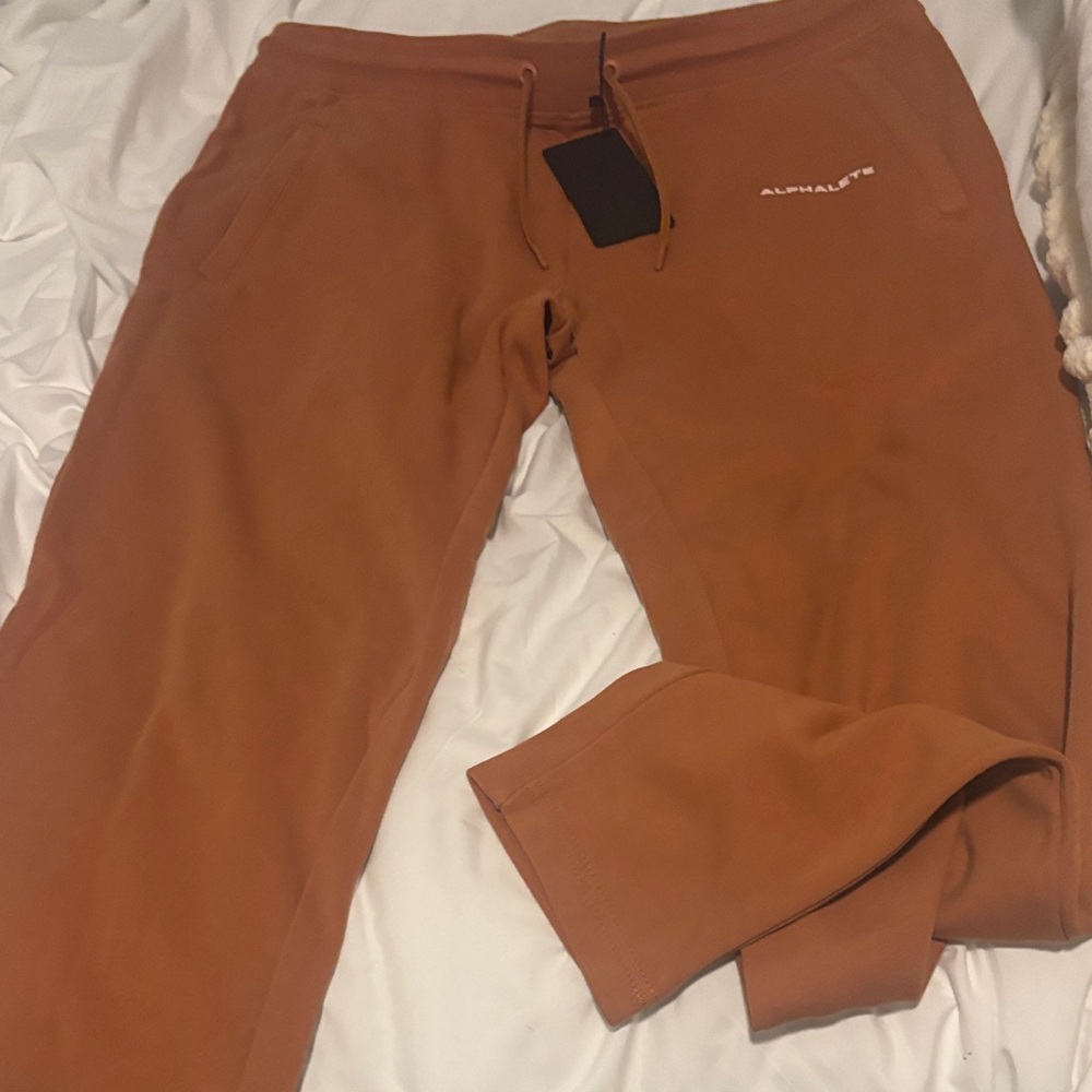 Alphalete Men's Brown Joggers